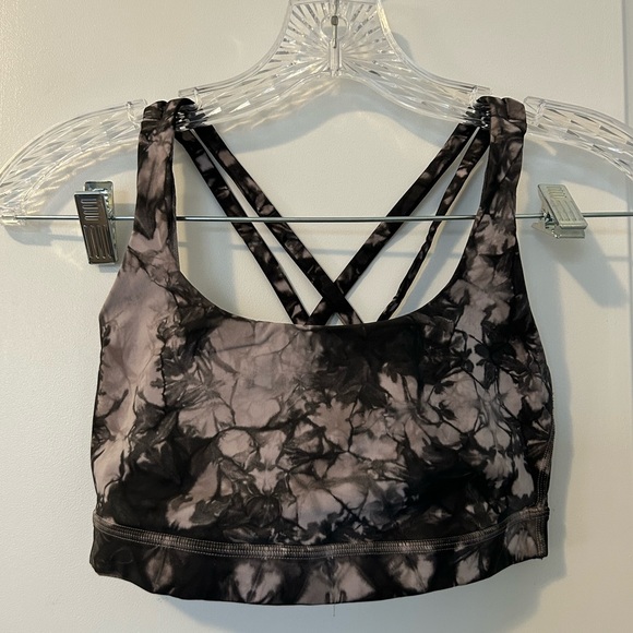 Lululemon Energy Bra - Picture 1 of 3
